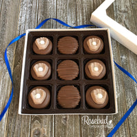 BASEBALL Glove & Ball - Chocolate Covered Oreo Cookies - 9  Piece White Gift Box Sports